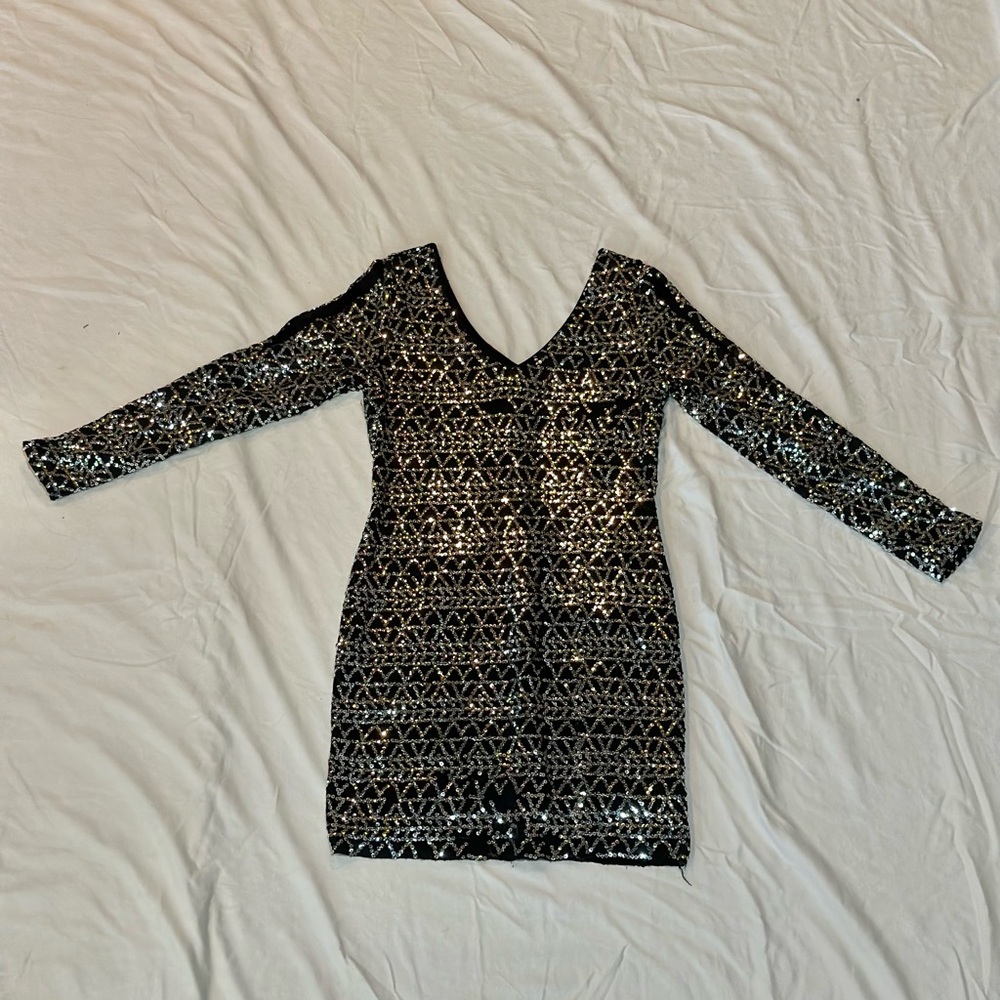 Mini/Long sleeve party dress